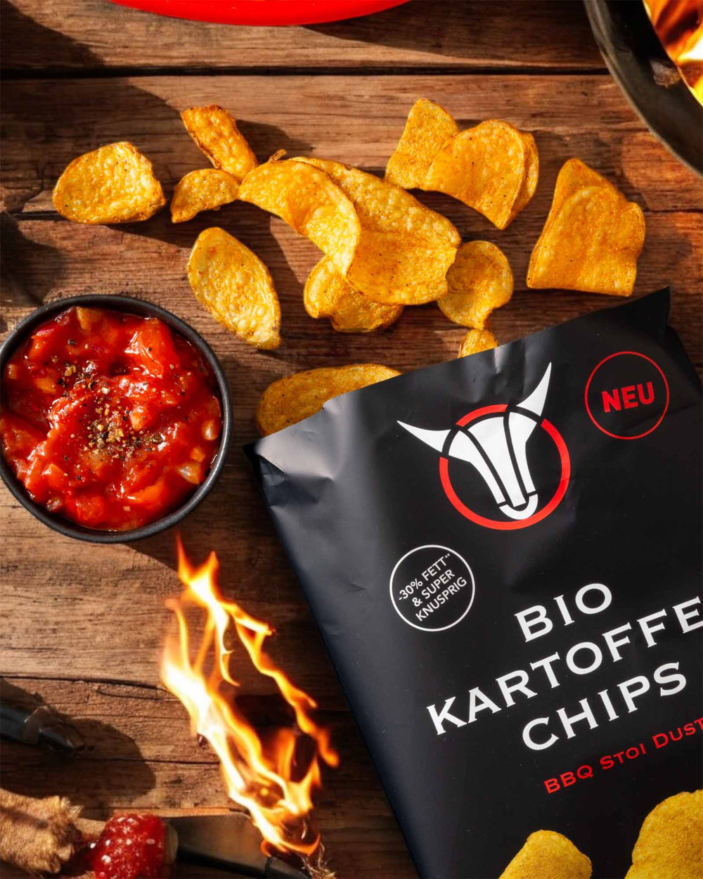 Best Foodies BBQ Kartoffelchips als Serviervorschlag mit Salsa